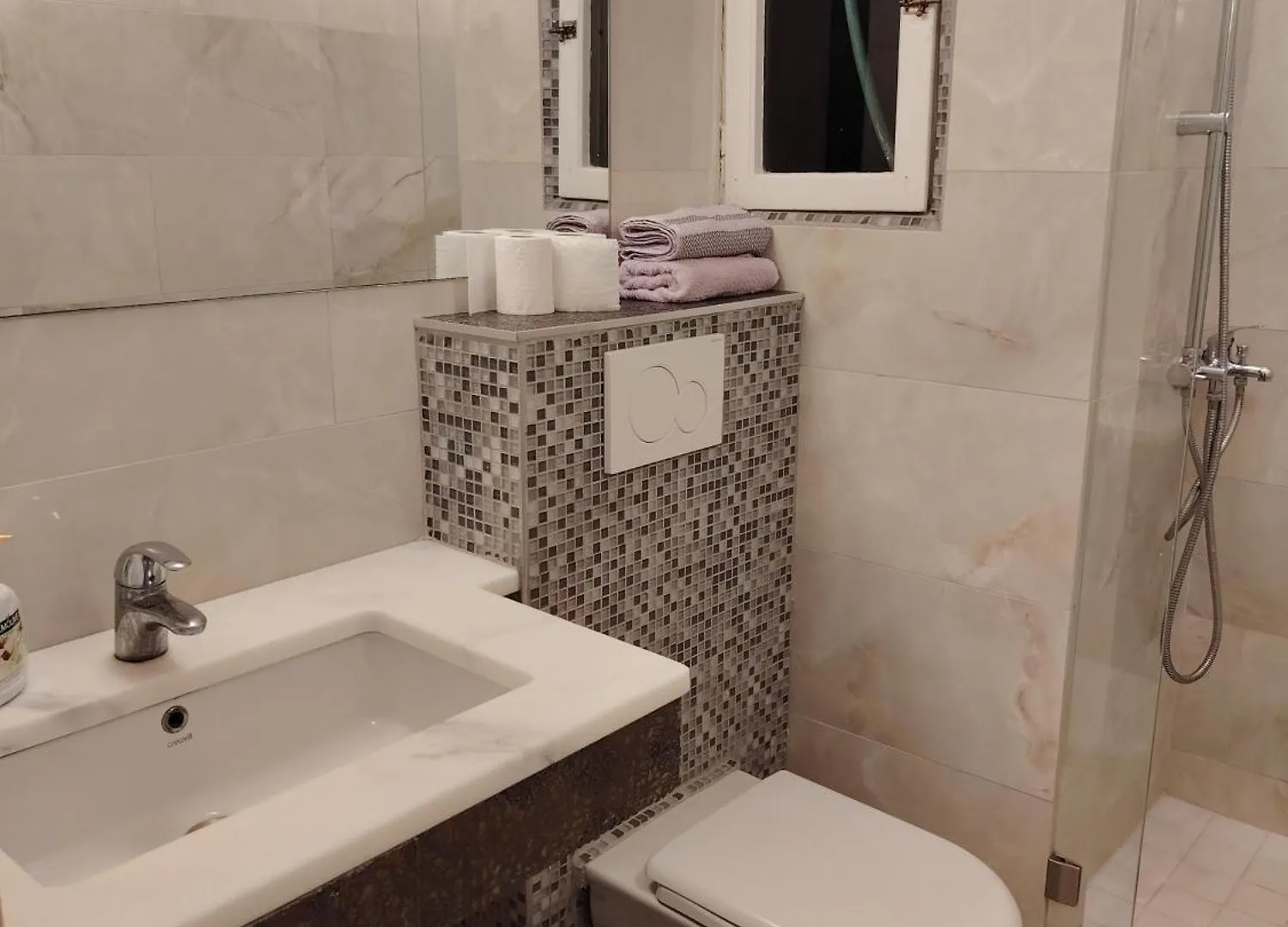 Cosy Studio By Galerius Palace T Thessaloniki Apartment